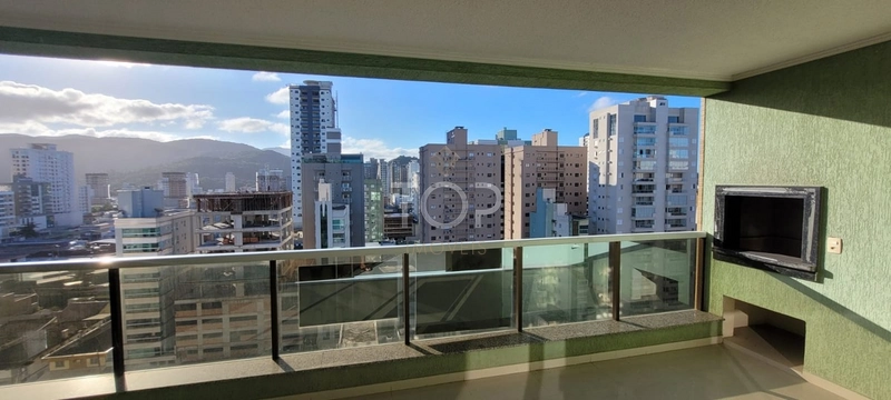 4 SUITES GIGANTE BEM LOCALIZADO MEIA PRAIA: 4ª foto da galeria de imagens do imóvel