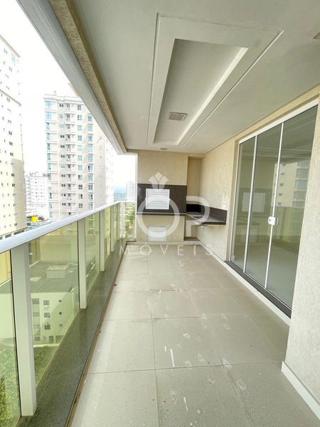 LINDO APARTAMENTO EM MEIA PRAIA: 23ª foto da galeria de imagens do imóvel
