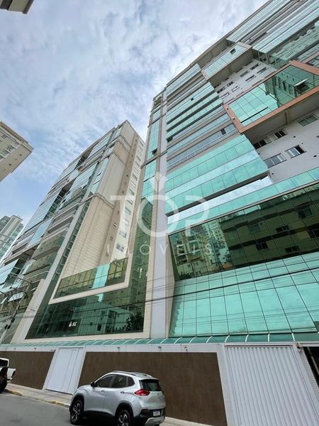 LINDO APARTAMENTO EM MEIA PRAIA: 22ª foto da galeria de imagens do imóvel