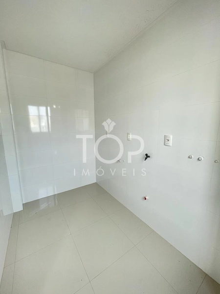 LINDO APARTAMENTO EM MEIA PRAIA: 24ª foto da galeria de imagens do imóvel