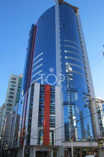 AMPLO APARTAMENTO DE FRENTE PARA AVENIDA: 35ª foto da galeria de imagens do imóvel