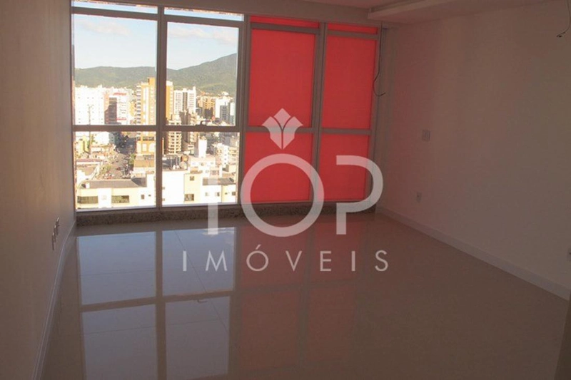 AMPLO APARTAMENTO DE FRENTE PARA AVENIDA: 33ª foto da galeria de imagens do imóvel