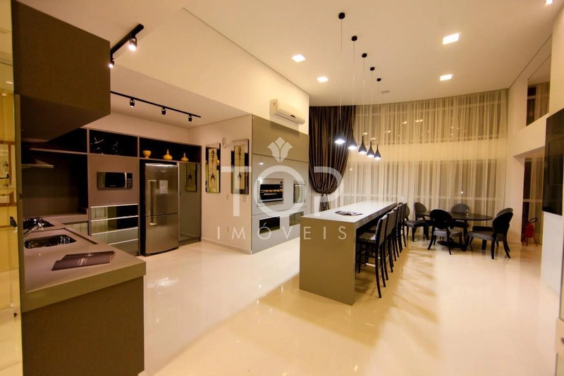 AMPLO APARTAMENTO DE FRENTE PARA AVENIDA: 10ª foto da galeria de imagens do imóvel