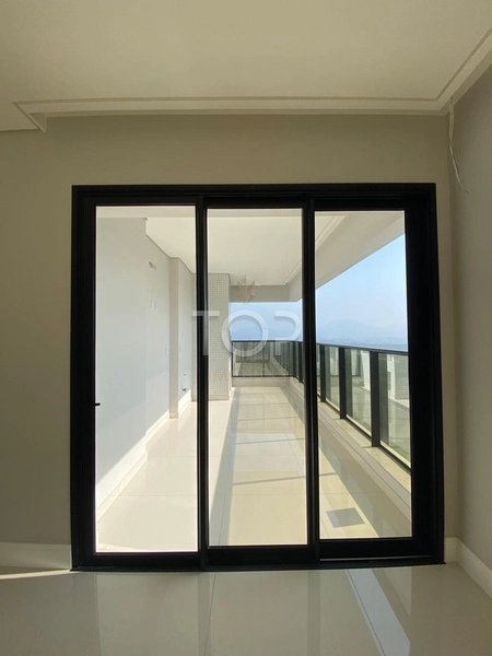 APARTAMENTO PRONTO EM MEIA PRAIA: 4ª foto da galeria de imagens do imóvel