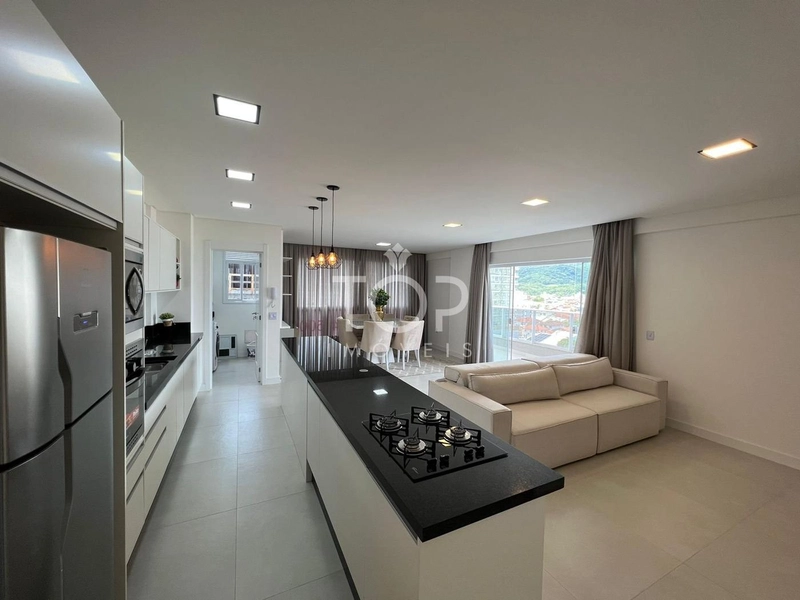 APARTAMENTO MOBILIADO E EQUIPADO A 80MTS DA PRAIA.: 2ª foto da galeria de imagens do imóvel