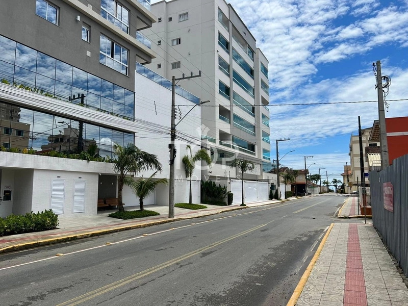 APARTAMENTO MOBILIADO E EQUIPADO A 80MTS DA PRAIA.: 18ª foto da galeria de imagens do imóvel