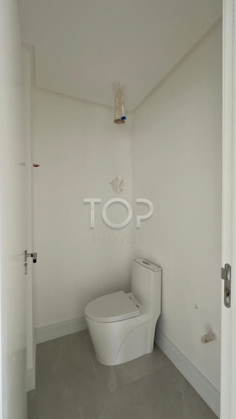 APARTAMENTO NO CENTRO DE ITAPEMA: 12ª foto da galeria de imagens do imóvel