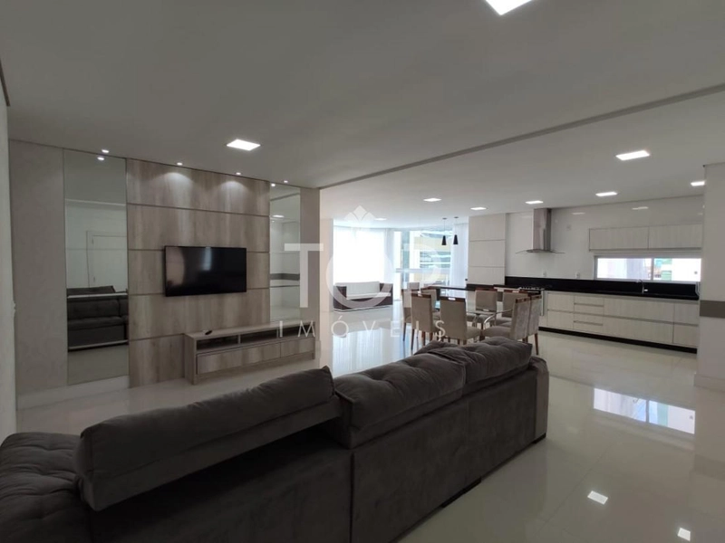 SEU APARTAMENTO NA BELÍSSIMA MEIA PRAIA/SC: 7ª foto da galeria de imagens do imóvel