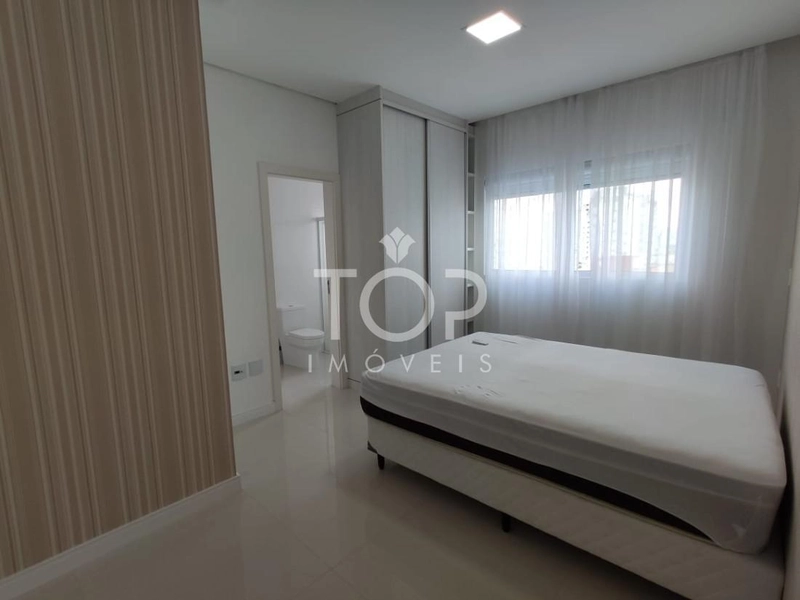 SEU APARTAMENTO NA BELÍSSIMA MEIA PRAIA/SC: 16ª foto da galeria de imagens do imóvel