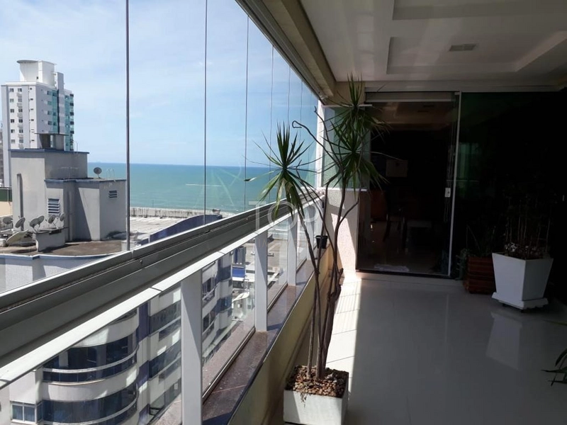 MAGNIFICO 5 SUITES , ANUAL, MEIA PRAIA !: 1ª foto da galeria de imagens do imóvel