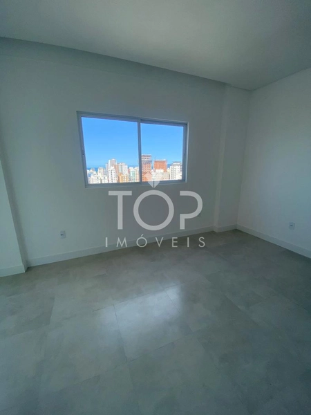 APARTAMENTO 03 SUÍTES NA BELÍSSIMA MEIA PRAIA | SC: 7ª foto da galeria de imagens do imóvel