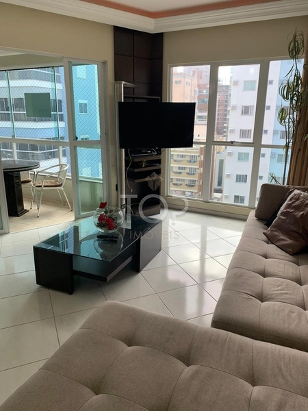 COBERTURA MOBILIADA 3 QUARTOS E 4 VAGAS!MEIA PRAIA: 1ª foto da galeria de imagens do imóvel