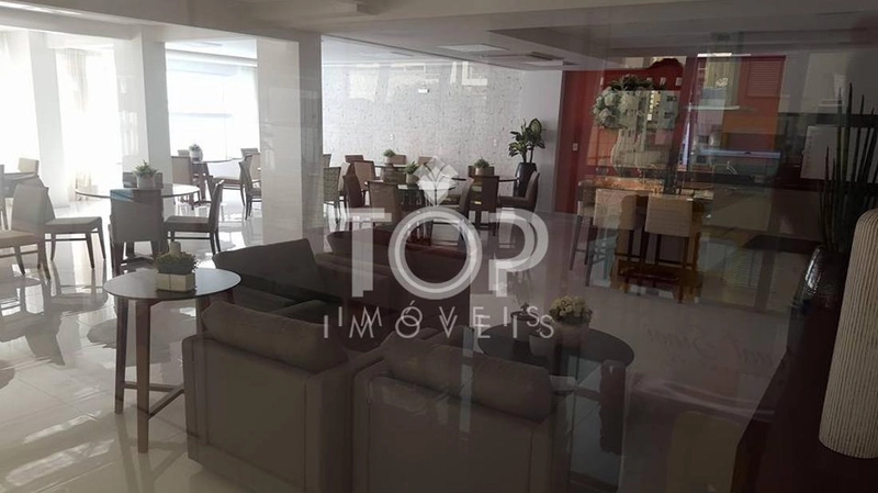 AMPLO APARTAMENTO EM ANDAR ALTO MOBILIADO : 52ª foto da galeria de imagens do imóvel