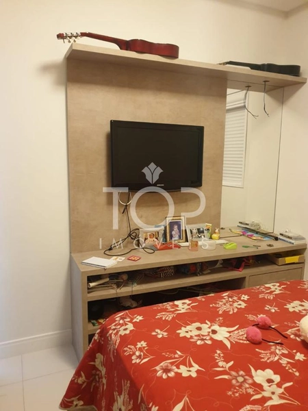 AMPLO APARTAMENTO EM ANDAR ALTO MOBILIADO : 15ª foto da galeria de imagens do imóvel