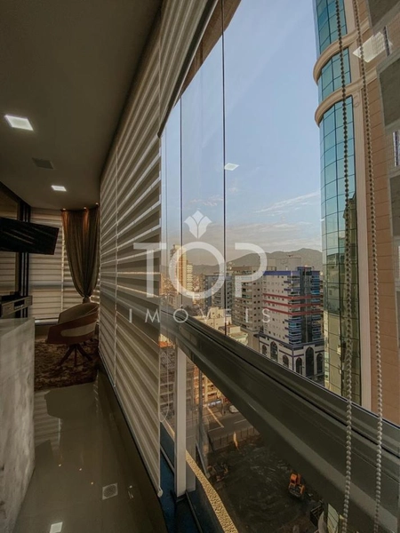 APARTAMENTO BEM MOBILIADO, CORAÇÃO DE MEIA PRAIA!: 4ª foto da galeria de imagens do imóvel