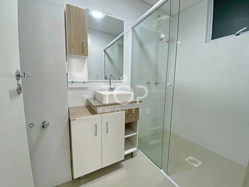 APARTAMENTO PRONTO COM 3 SUITES EM MEIA PRAIA.: 2ª foto da galeria de imagens do imóvel