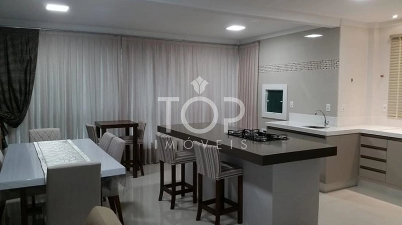 FINAMENTE MOBILIADO E DECORADO! 3SUÍTES MEIA PRAIA: 34ª foto da galeria de imagens do imóvel