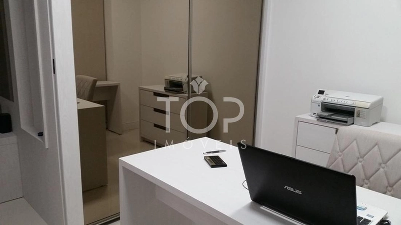 FINAMENTE MOBILIADO E DECORADO! 3SUÍTES MEIA PRAIA: 26ª foto da galeria de imagens do imóvel