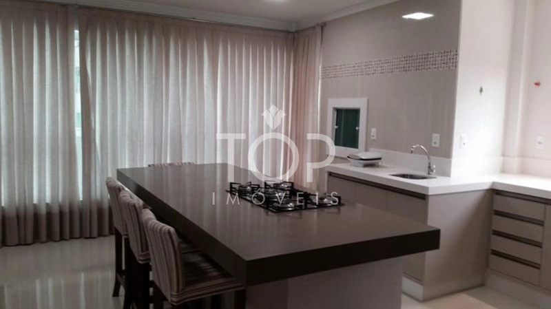 FINAMENTE MOBILIADO E DECORADO! 3SUÍTES MEIA PRAIA: 35ª foto da galeria de imagens do imóvel