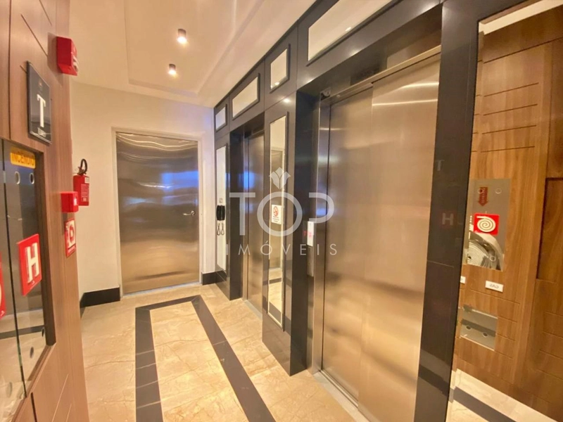 APARTAMENTO PRONTO NA QUADRA MAR EM MEIA PRAIA: 8ª foto da galeria de imagens do imóvel