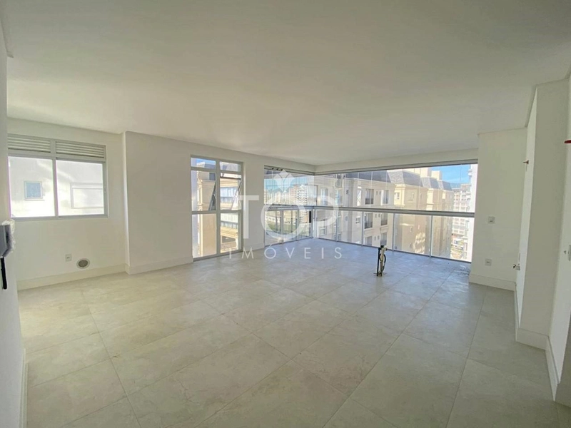 APARTAMENTO PRONTO NA QUADRA MAR EM MEIA PRAIA: 18ª foto da galeria de imagens do imóvel