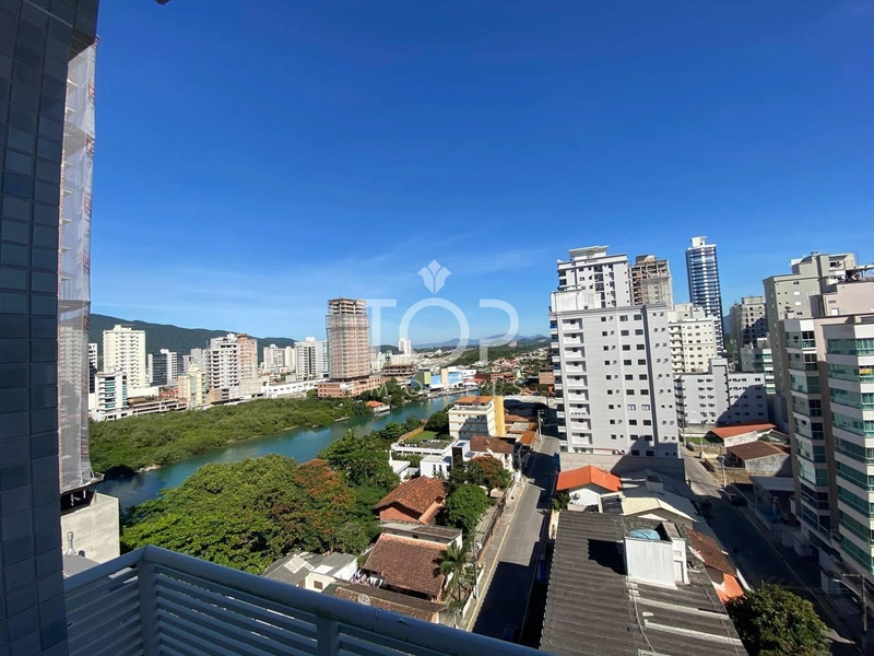 APARTAMENTO PRONTO NA QUADRA MAR EM MEIA PRAIA: 11ª foto da galeria de imagens do imóvel