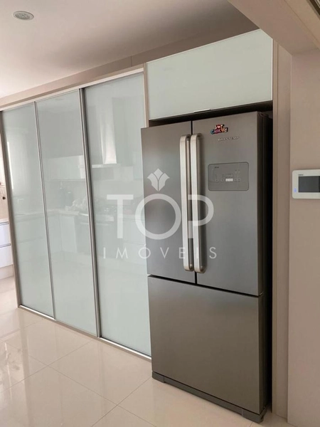 APARTAMENTO PRONTO MOBILIADO FRENTE AVENIDA MEIA PRAIA: 26ª foto da galeria de imagens do imóvel