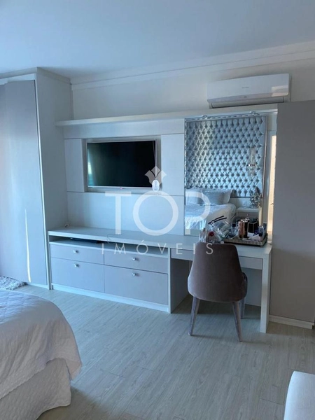 APARTAMENTO PRONTO MOBILIADO FRENTE AVENIDA MEIA PRAIA: 2ª foto da galeria de imagens do imóvel
