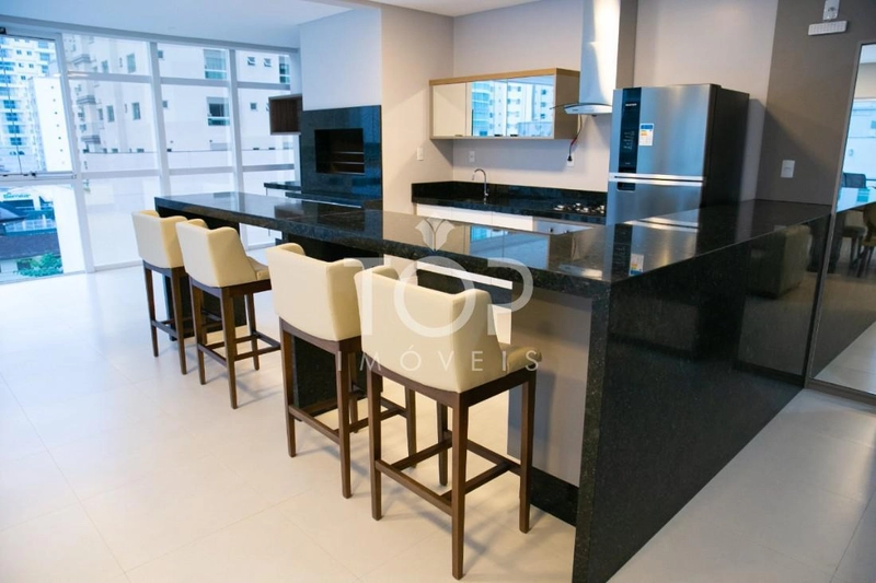APARTAMENTO EXCELENTE LOCALIZAÇÃO EM MEIA PRAIA: 22ª foto da galeria de imagens do imóvel