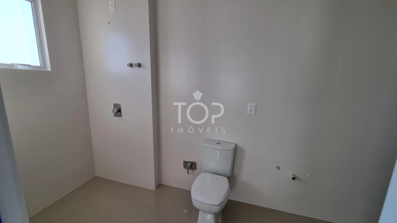 MELHOR 3 SUITES 4 VAGAS DE MEIA PRAIA COM LAZER : 26ª foto da galeria de imagens do imóvel