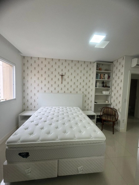 LINDO APARTAMENTO BEM MOBILIADO EM MEIA PRAIA: 9ª foto da galeria de imagens do imóvel
