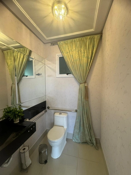 LINDO APARTAMENTO BEM MOBILIADO EM MEIA PRAIA: 25ª foto da galeria de imagens do imóvel
