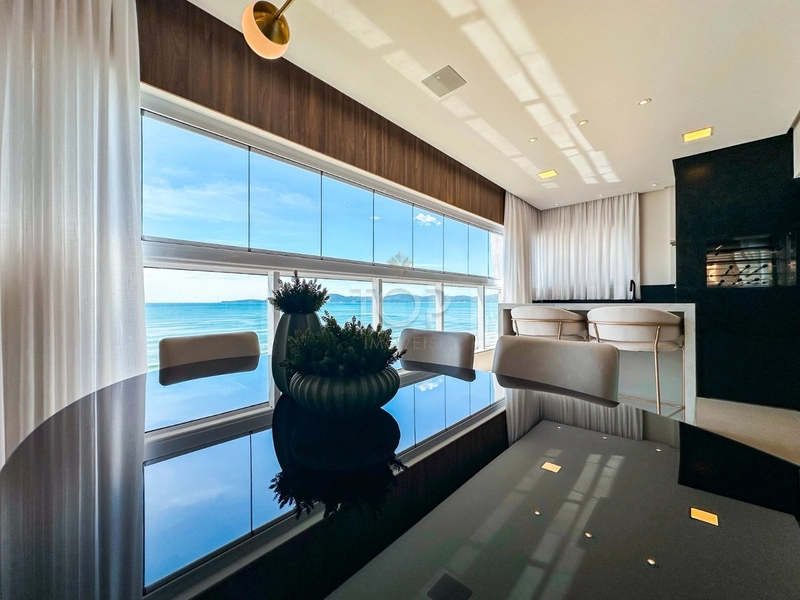 SEU APARTAMENTO FRENTE MAR EM ITAPEMA - SC: 4ª foto da galeria de imagens do imóvel