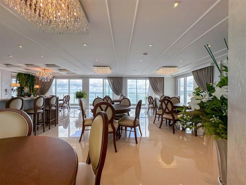 SEU APARTAMENTO FRENTE MAR EM ITAPEMA - SC: 20ª foto da galeria de imagens do imóvel