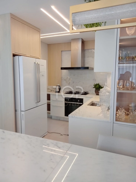 APARTAMENTO ITAPEMA MEIA PRAIA PRONTO MOBILIADO: 5ª foto da galeria de imagens do imóvel