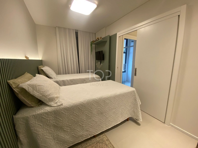 APARTAMENTO ITAPEMA MEIA PRAIA PRONTO MOBILIADO: 6ª foto da galeria de imagens do imóvel