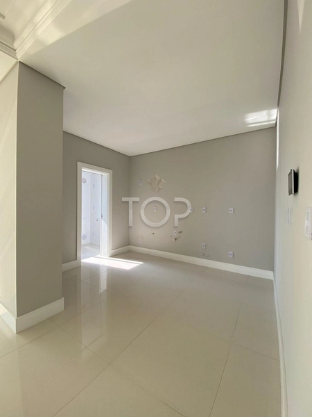 APARTAMENTO PRONTO EM MEIA PRAIA: 26ª foto da galeria de imagens do imóvel