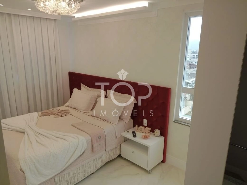 COBERTURA TRIPLEX MOBILIADA EM PORTO BELO: 4ª foto da galeria de imagens do imóvel