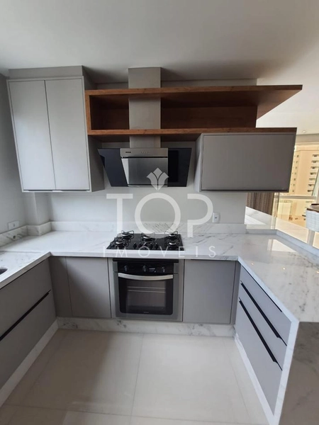APARTAMENTO PRONTO E MOBILIADO EM MEIA PRAIA: 27ª foto da galeria de imagens do imóvel