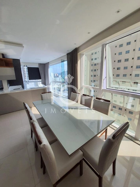 APARTAMENTO PRONTO E MOBILIADO EM MEIA PRAIA: 36ª foto da galeria de imagens do imóvel