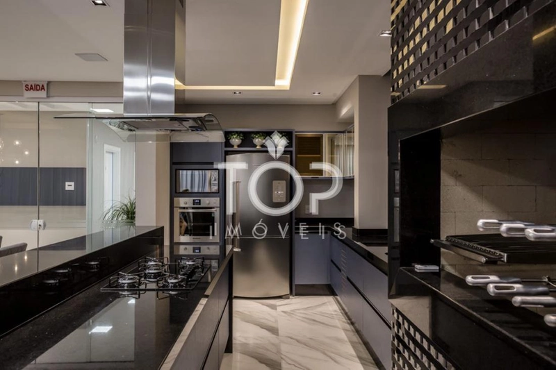 APARTAMENTO PRONTO E MOBILIADO EM MEIA PRAIA: 47ª foto da galeria de imagens do imóvel