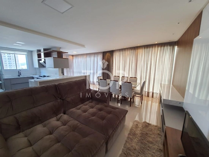APARTAMENTO PRONTO E MOBILIADO EM MEIA PRAIA: 14ª foto da galeria de imagens do imóvel