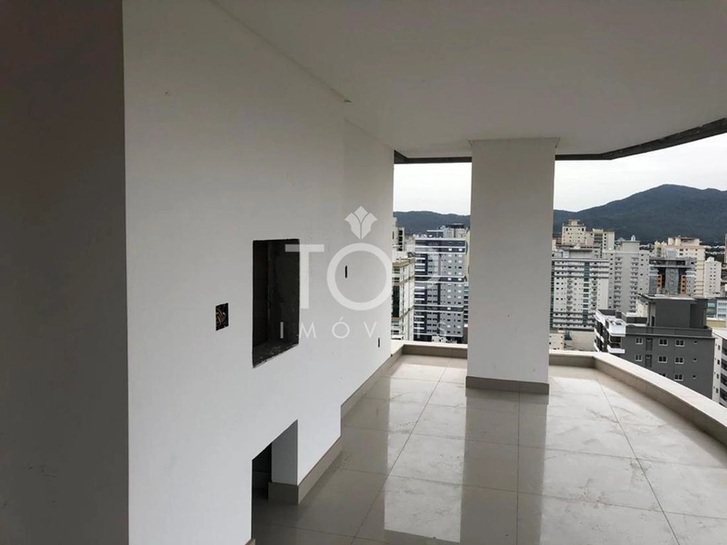 EXCELENTE 3 SUÍTES FRENTE 2A AVENIDA ANDAR ALTO: 7ª foto da galeria de imagens do imóvel