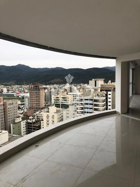 EXCELENTE 3 SUÍTES FRENTE 2A AVENIDA ANDAR ALTO: 3ª foto da galeria de imagens do imóvel