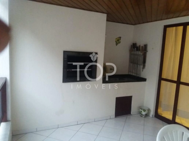 EXCELENTE APARTAMENTO BEM LOCALIZADO EM MEIA PRAIA: 3ª foto da galeria de imagens do imóvel