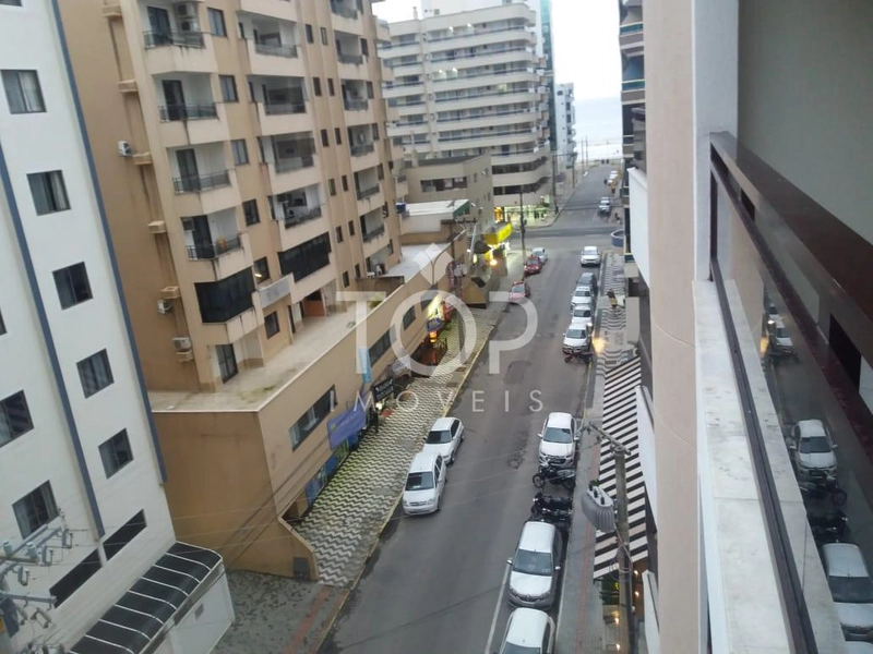 EXCELENTE APARTAMENTO BEM LOCALIZADO EM MEIA PRAIA: 1ª foto da galeria de imagens do imóvel