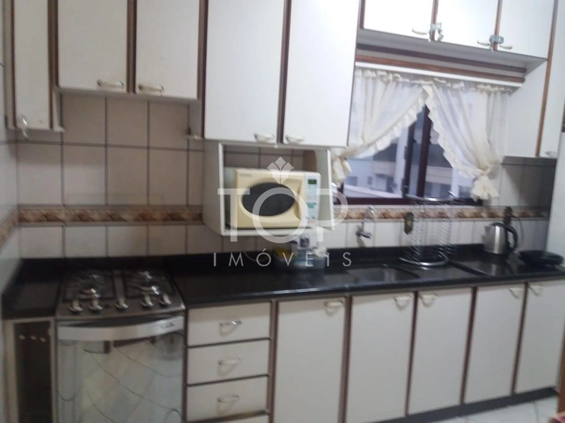 EXCELENTE APARTAMENTO BEM LOCALIZADO EM MEIA PRAIA: 4ª foto da galeria de imagens do imóvel