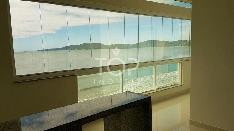 FINO PADRÃO DE ACABAMENTO, FRENTE MAR!: 4ª foto da galeria de imagens do imóvel