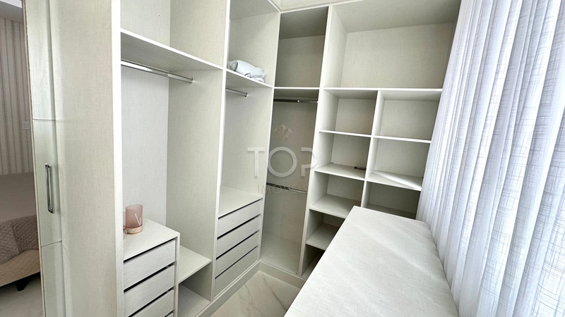 APARTAMENTO MOBILIADO EM MEIA PRAIA: 13ª foto da galeria de imagens do imóvel