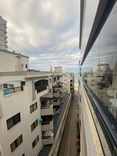 FRENTE AVENIDA PRONTO PARA MORAR EM MEIA PRAIA!: 16ª foto da galeria de imagens do imóvel